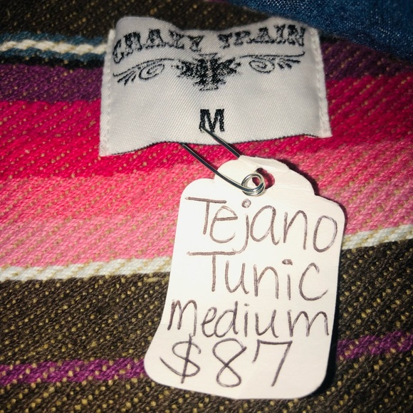 Button down Aztec print - Picture 4 of 4